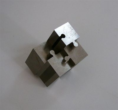 武漢荊楚慢走絲精密模具加工廠 專業(yè)模具加工領(lǐng)域的質(zhì)量標(biāo)桿